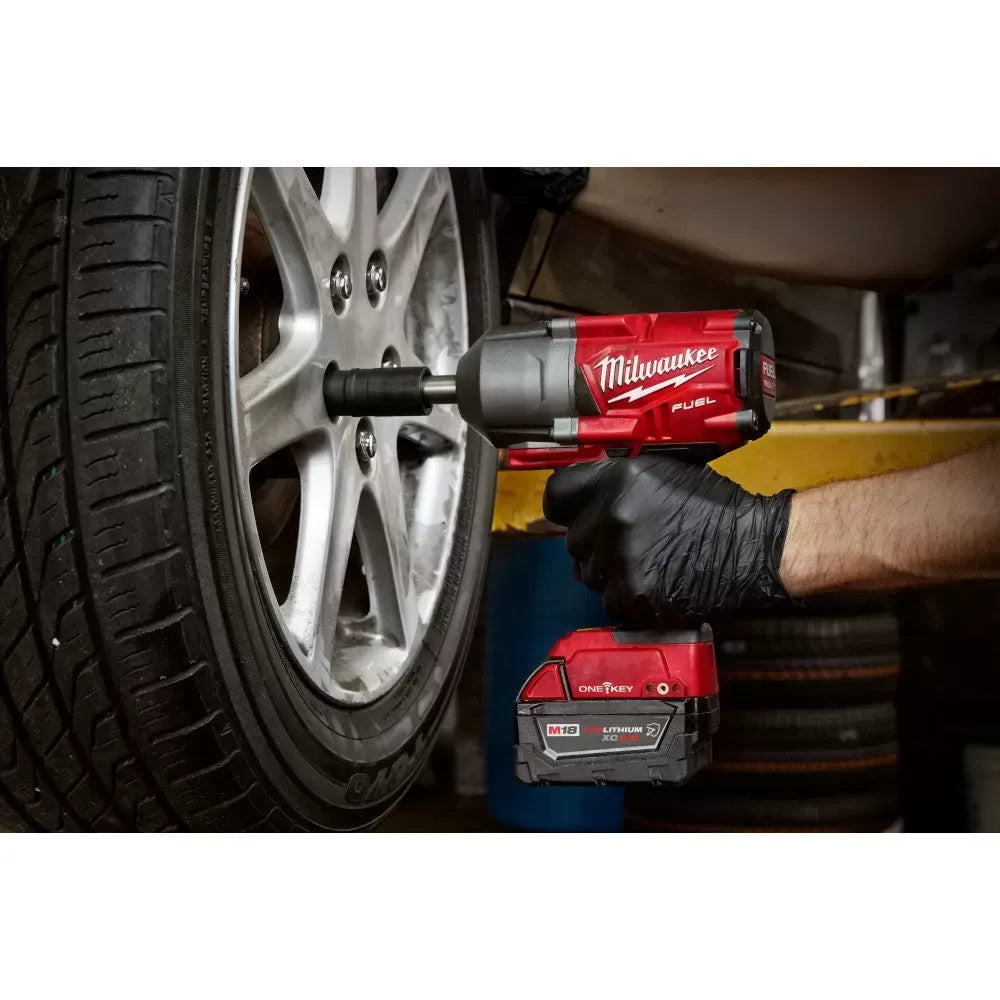 Milwaukee Pre-Sale 2769-22R M18 FUEL 18V 1/2" ONE-KEY Controlled Torque Impact Wrench Kit